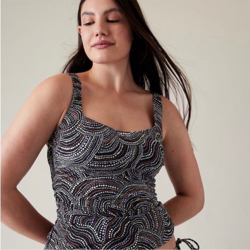 Athleta square neck tankini swim top 32D / DD NWT